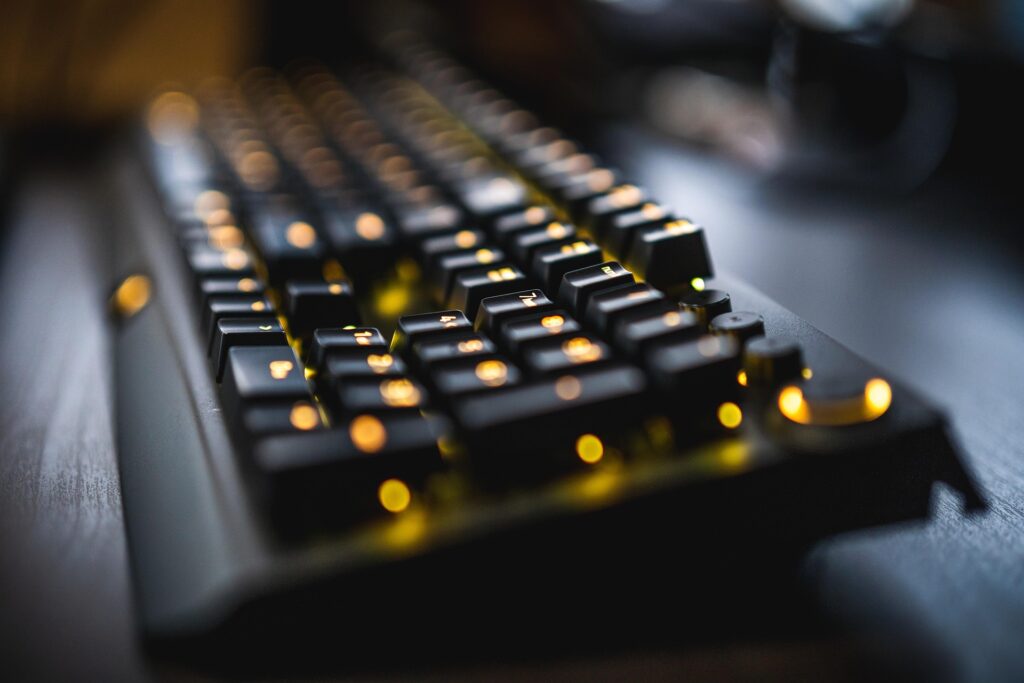 Yellow RGB Keyboard - Linear vs. Tactile vs. Clicky?
